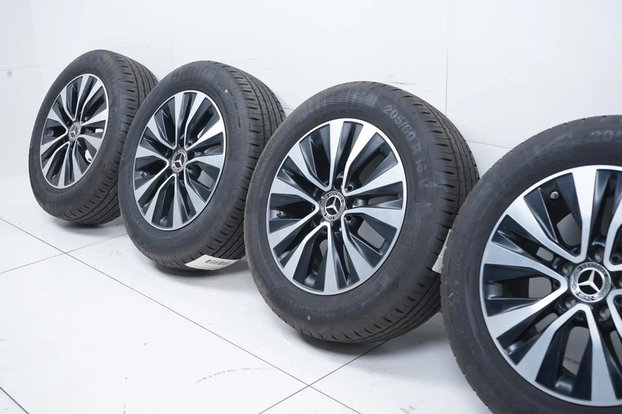 Jantes et pneus été 16 pouces pour Mercedes Classe AB W177 B247