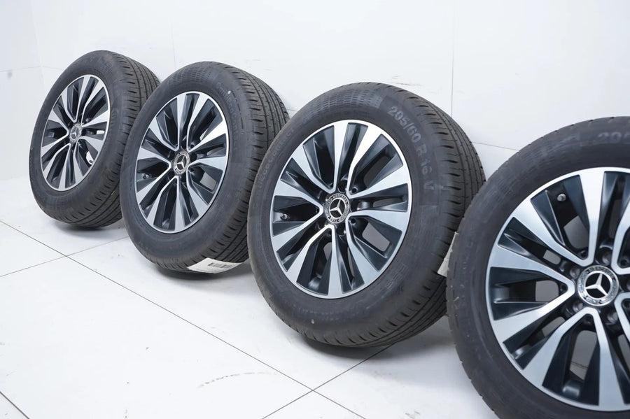 Mercedes A B Klass W177 B247 Allwetterräder mit neuen Allwetterreifen 16 Zoll