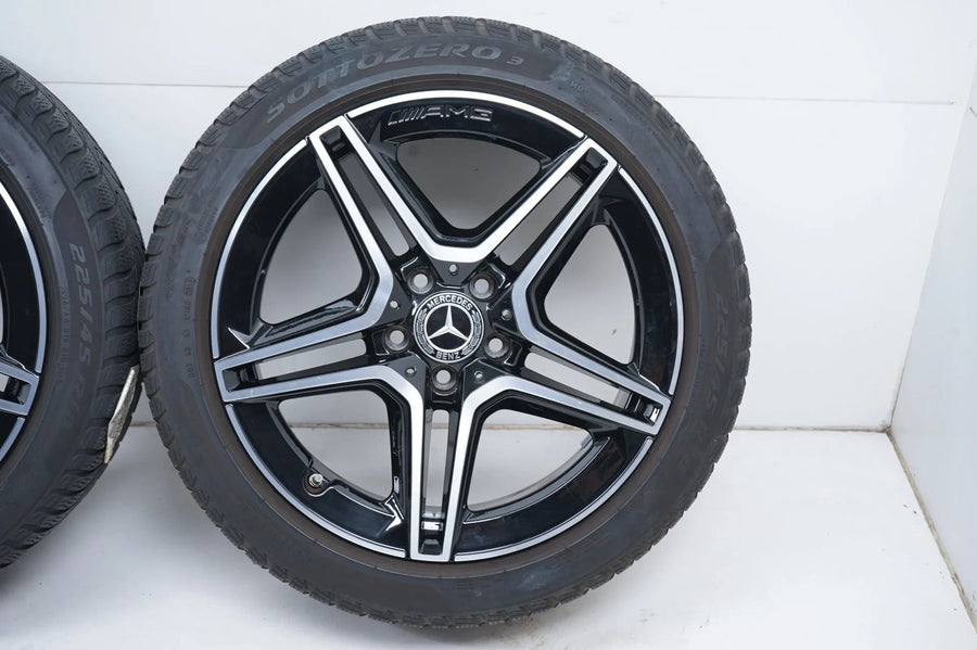 Mercedes A B Klasse W177 B247 Allwetterräder mit neuen Allwetterreifen 18 Zoll