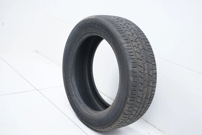 1 x Continental all-weather tire 235 55 19 inch DOT19 approx. 7mm tread depth