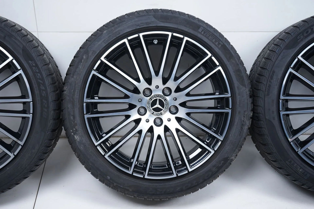 Mercedes C-Class W206 winter tires/wheels 225/45/18 inch Detailansicht 4