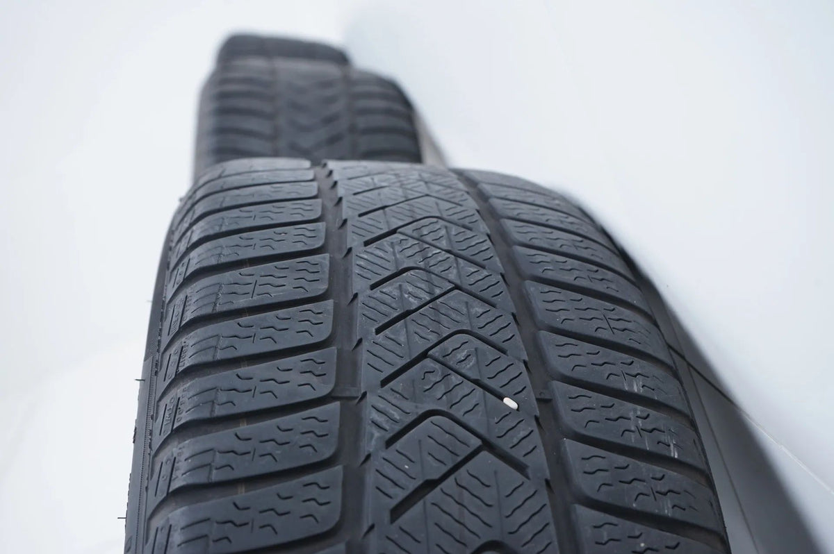 Mercedes C Klasse W206 Winterreifen Winterräder 225 45 18 Zoll Detailansicht 11