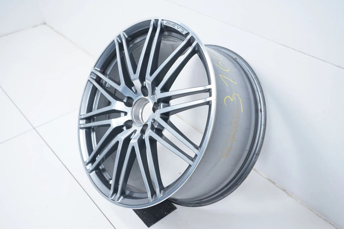 1 x Mercedes GT GTS W190 C190 hliníkový disk 19 palců A1904013100 9J Detailní zobrazení 4