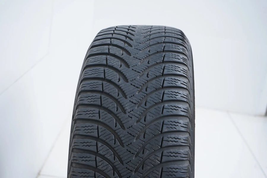 2x Winter tires 195 60 16 inch Michelin approx. 4 mm tread depth DOT12