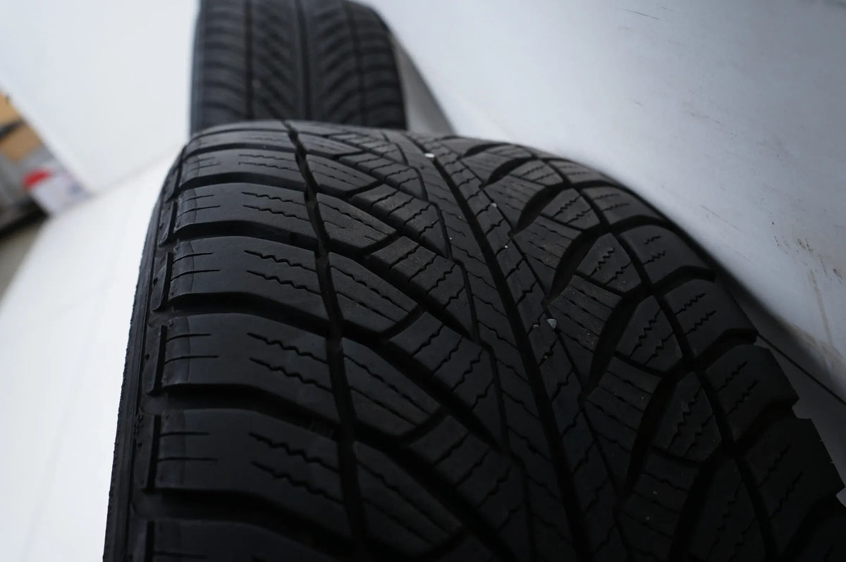 BMW 5 Series G30 G31 Winter Tires Winter Wheels 245 45 18 inch Detailansicht 11
