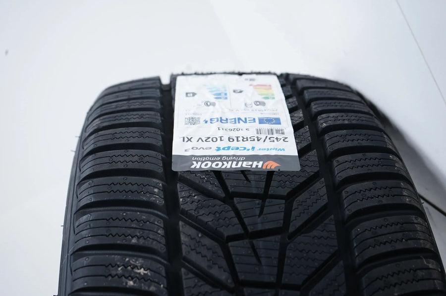 Pneus hiver 19 pouces pour Mercedes Classe E Hybride W214