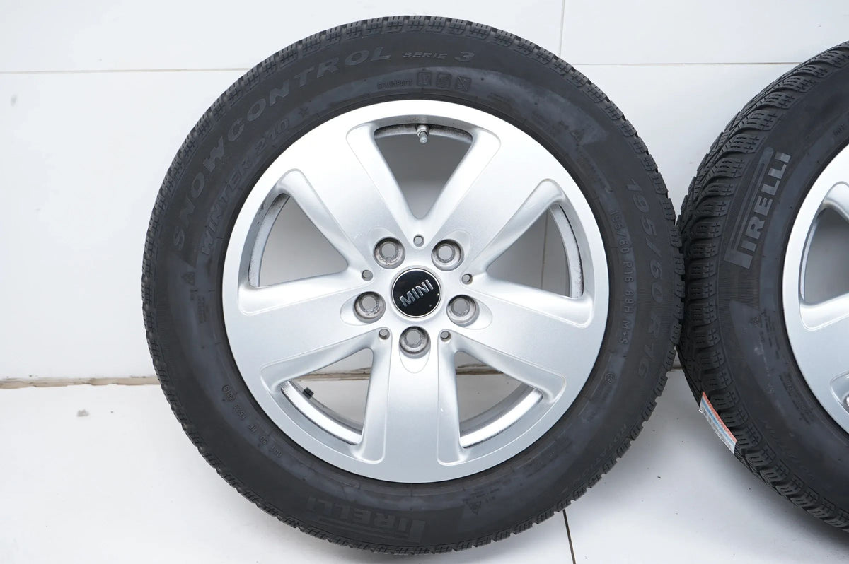 Roues d'hiver pour Mini Clubman F54, pneus d'hiver 195/60/16 pouces Detailansicht 3