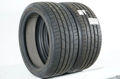 2 x Hankook Demo Summer Tires 235 40 19 Inch DOT22 Tesla