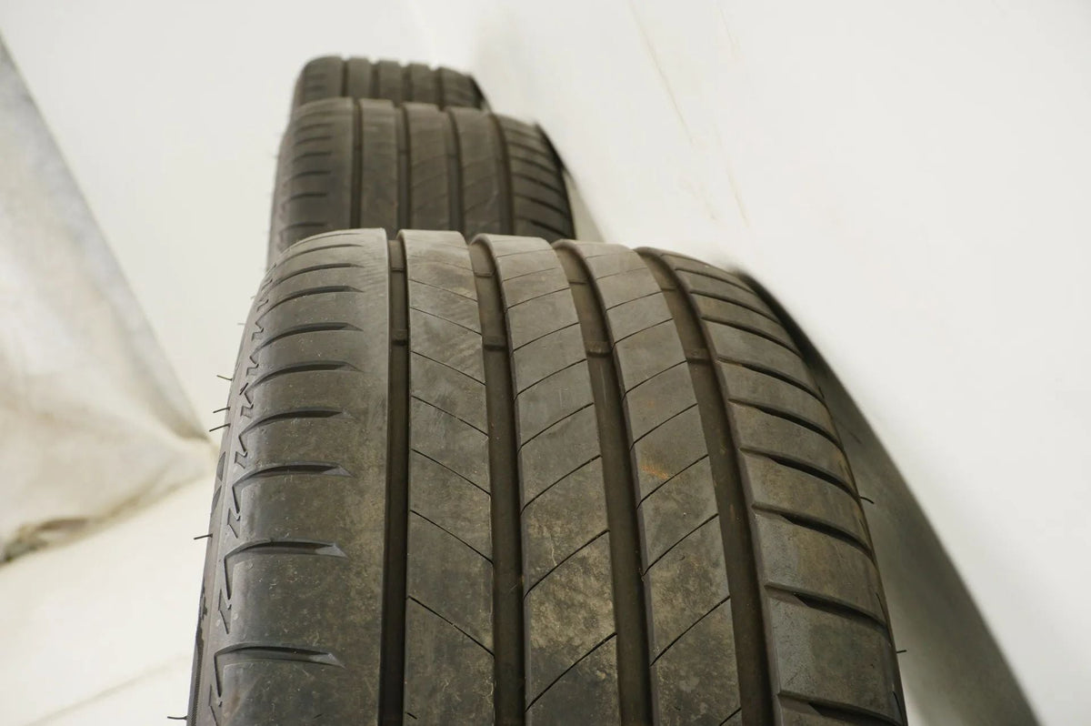 Mercedes S Klasse W223 Winterräder mit neuen Winterreifen 255 45 19 Zoll