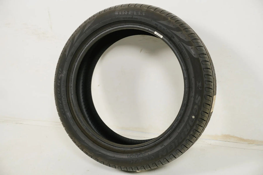 1 x Like New Summer Tire 235 50 20 inch Pirelli DOT18 MO