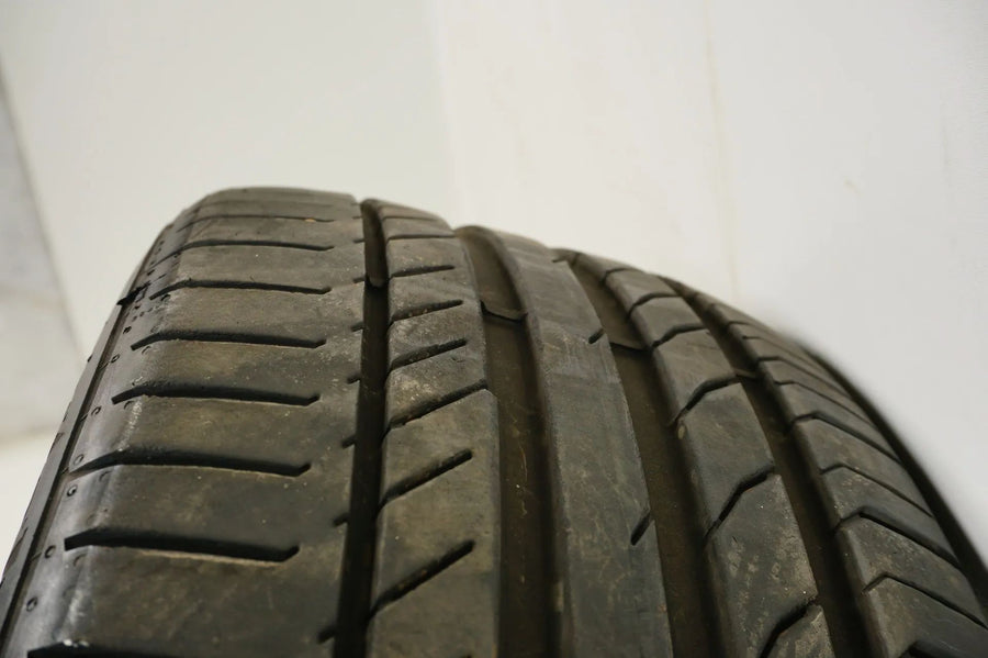 1x Sommerreifen Continental 225 45 19 Zoll DOT19 Bmw* ca.6mm RFT