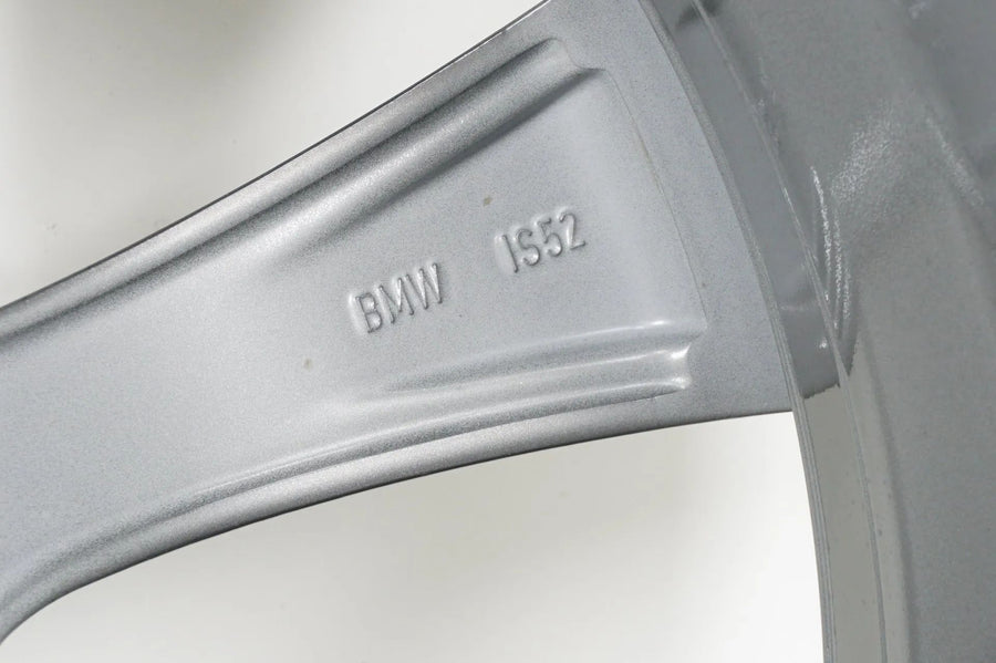 1 x Originální BMW řady 1 řady 2 F20 F21 F22 hliníkový disk 18 palců 387 6796217