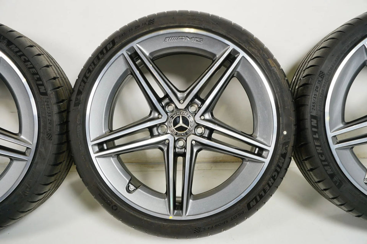 New Mercedes A45 CLA45 S C118 W177 summer wheels 245 35 19 inches Detailansicht 5