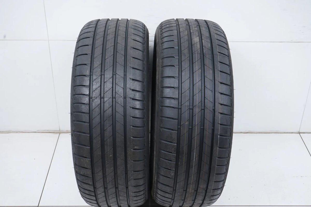 2 x DEMO Sommerreifen Bridgestone 235 55 18 Zoll DOT23 MO Detailansicht 2