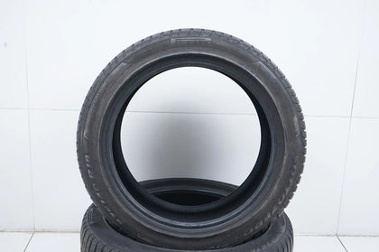 2x Winter tires 275 40 18 inch Pirelli approx. 4 mm tread depth DOT21/19 MO