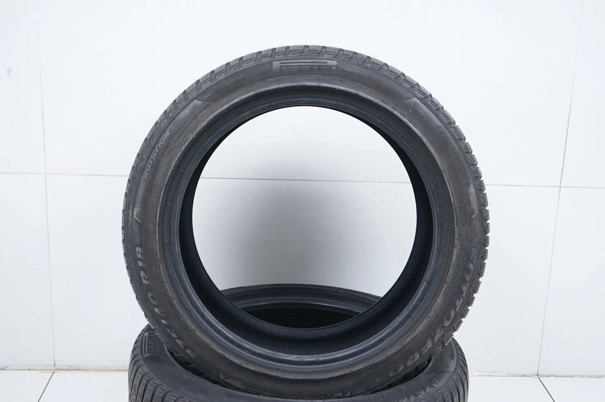 2x Winterreifen 275 40 18 Zoll Pirelli ca.4 mm DOT21/19 MO Detailansicht 2
