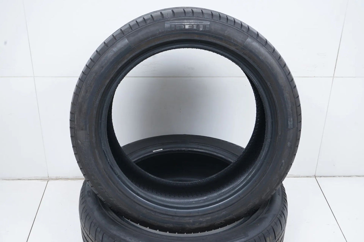 2 x Summer tires 235 50 20 inch Pirelli DOT23 approx. 4 mm Detail view 2