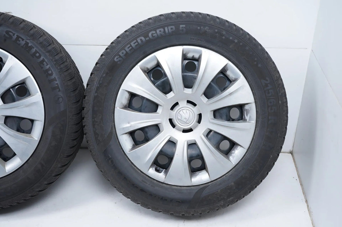 Audi Q3 83A F3 winter tires/wheels 215/65/17 inch Detailansicht 6