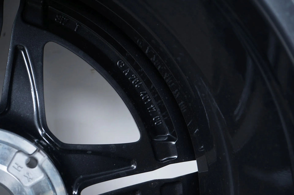 Mercedes C Class W206 summer tires, summer wheels AMG 18 inch Detailansicht 16