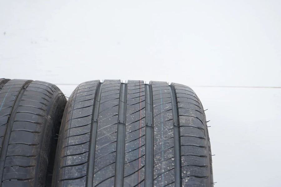 2x DEMO summer tires Michelin 255 40 18 inch DOT20 MO