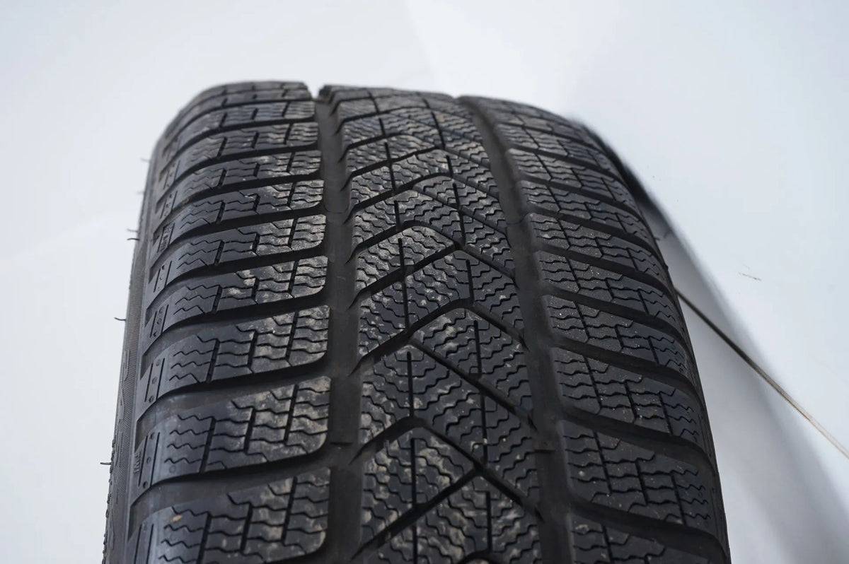 Mercedes CLS Class W257 winter tires/wheels 245/40/19 inch Detailansicht 13