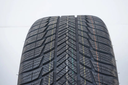 Mercedes EQE W295 V295 Winterreifen Winterräder 255 40 20 Zoll