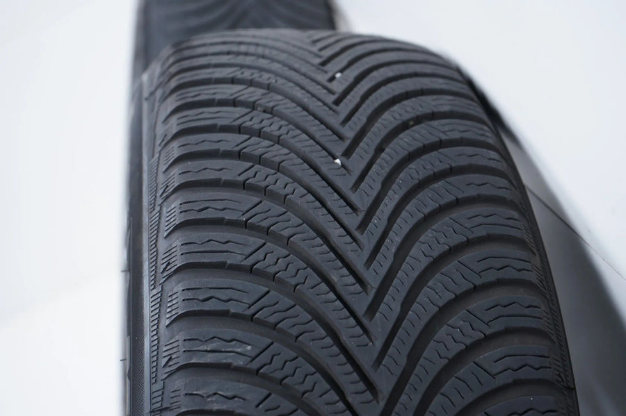 Mercedes A B Klasse W177 W247 Winterräder Winterreifen 16 Zoll