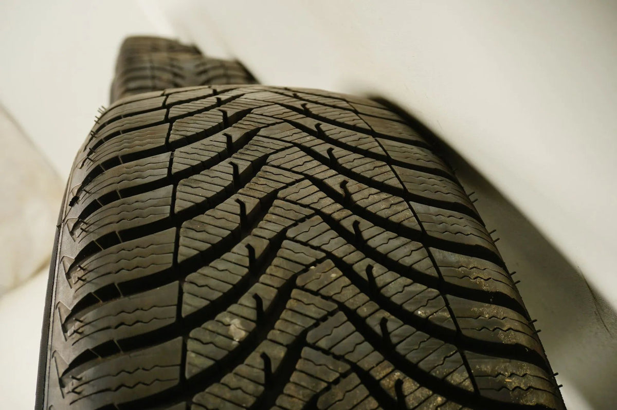 Mercedes GLA W156 X156 winter tires/wheels 215/60/17 inch Detailansicht 9