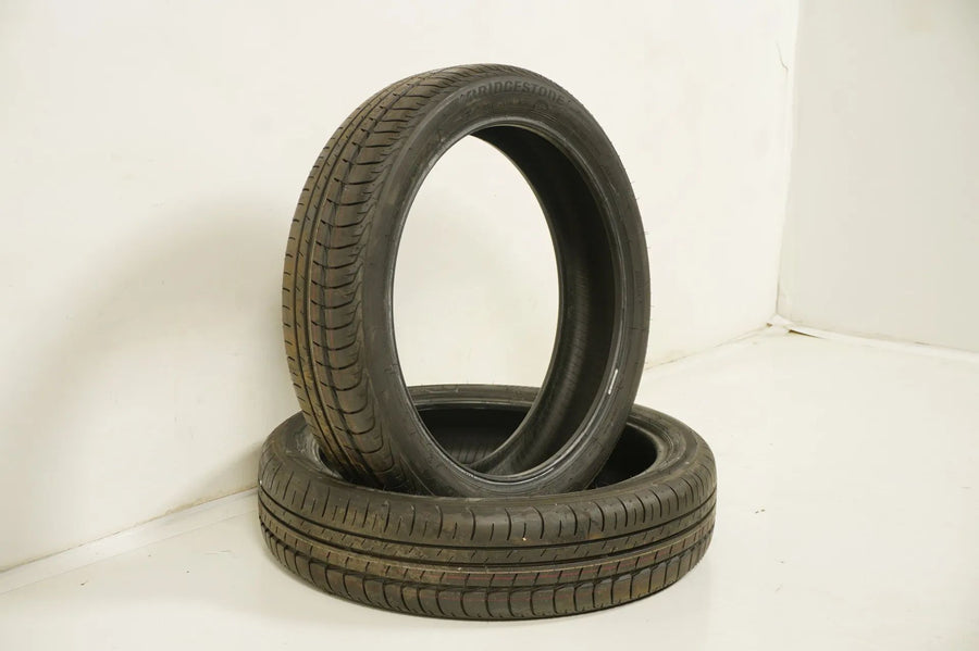 2x Demo I3 summer tires 155 60 20 inch Bridgestone BMW* DOT17