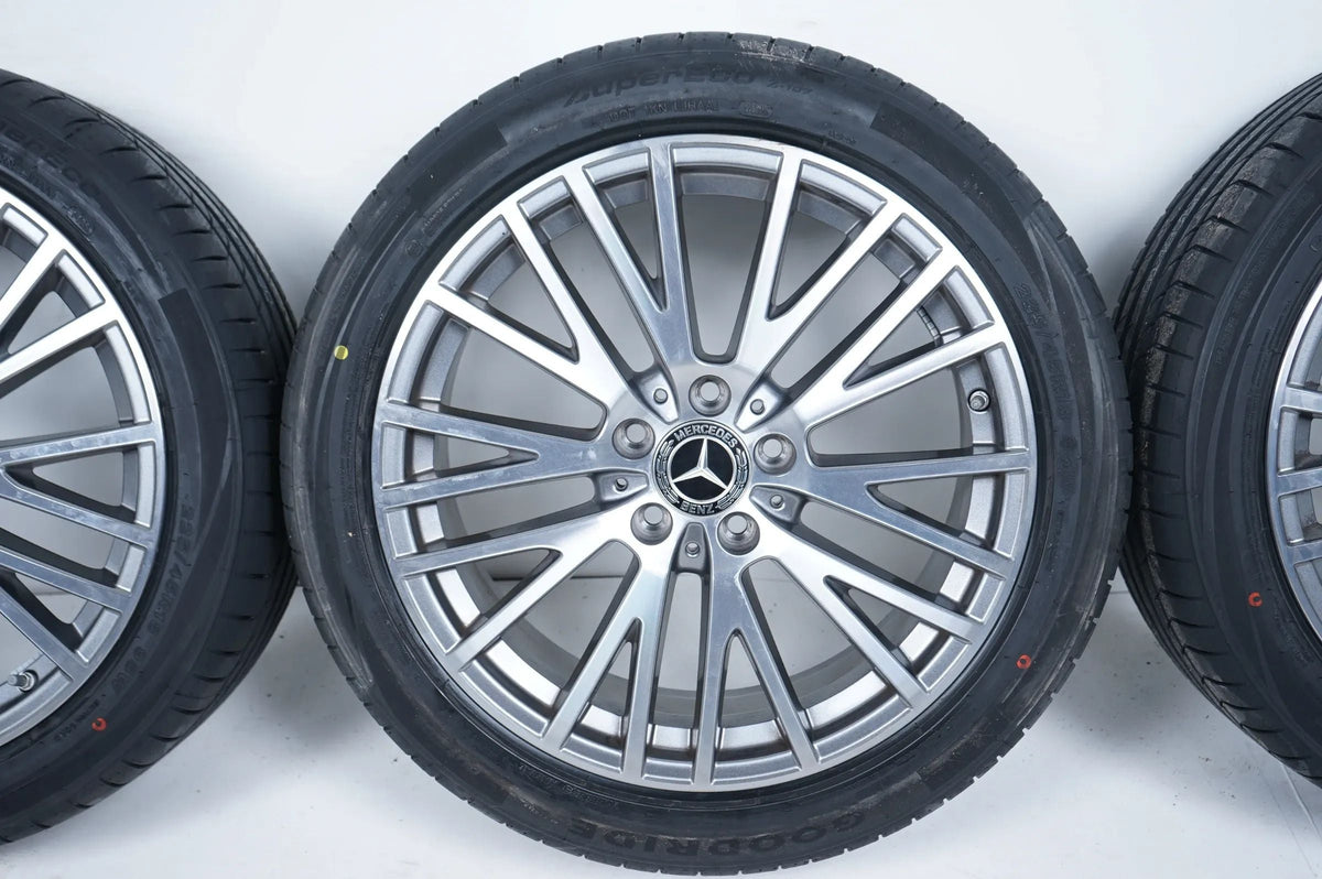 Mercedes A B Cla Klasse W177 W247 Neu Winterräder mit neuen Winterreifen 225 45 18 Zoll