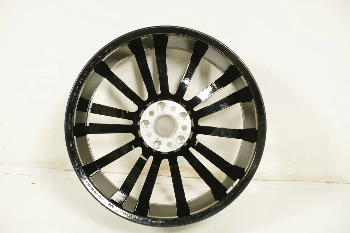 1 x originální hliníkový disk BMW i8 L12 L15 20 palců 516 6880105 7,5J Detailní zobrazení 6