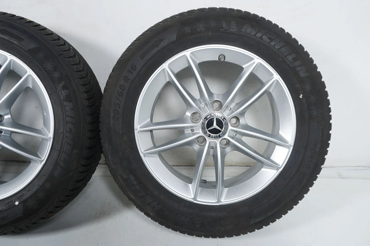 Mercedes A B Klasse W177 B247 Winterreifen Winterräder 16 Zoll Detailansicht 6