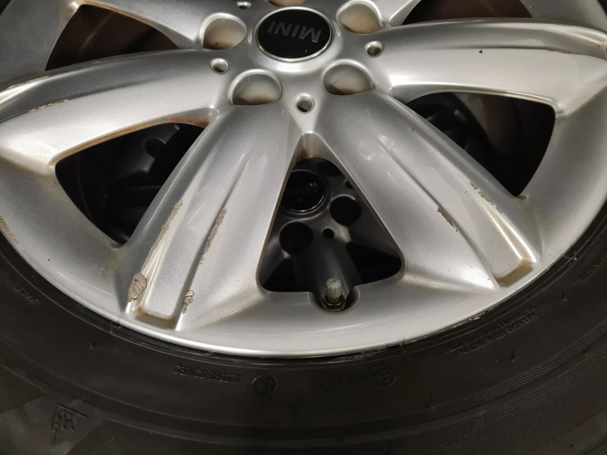 Original Mini Countryman F60 Alloy Wheels Winter Wheels Winter Tires 205 60 R17 inch Detailansicht 5