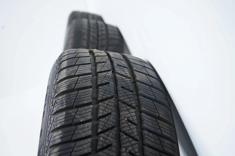 Hyundai Kia Mazda ruote invernali pneumatici invernali 205 55 16 pollici 8 mm