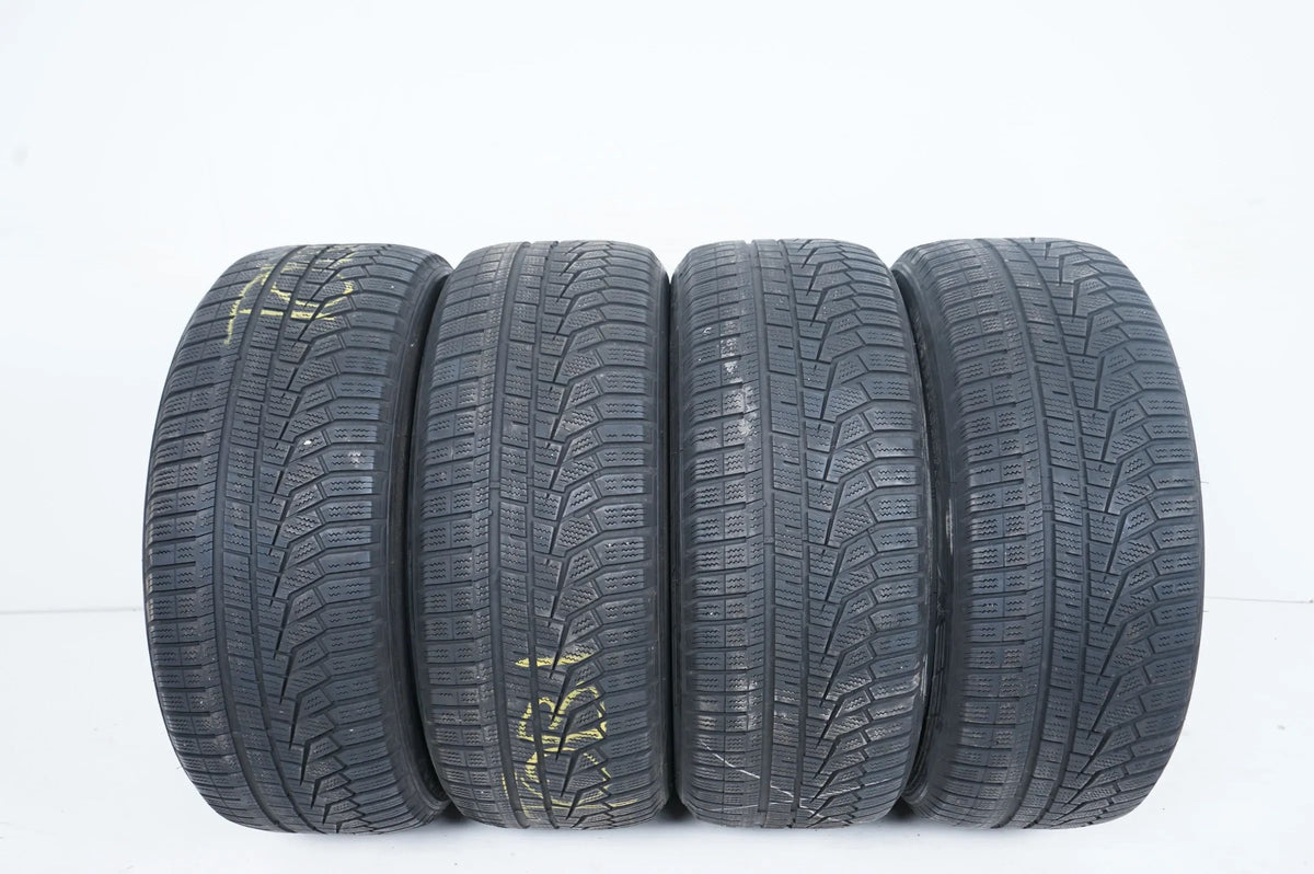 4 pneus hiver Hankook 225 50 17 pouces DOT21 environ 4mm RFT Detailansicht 2