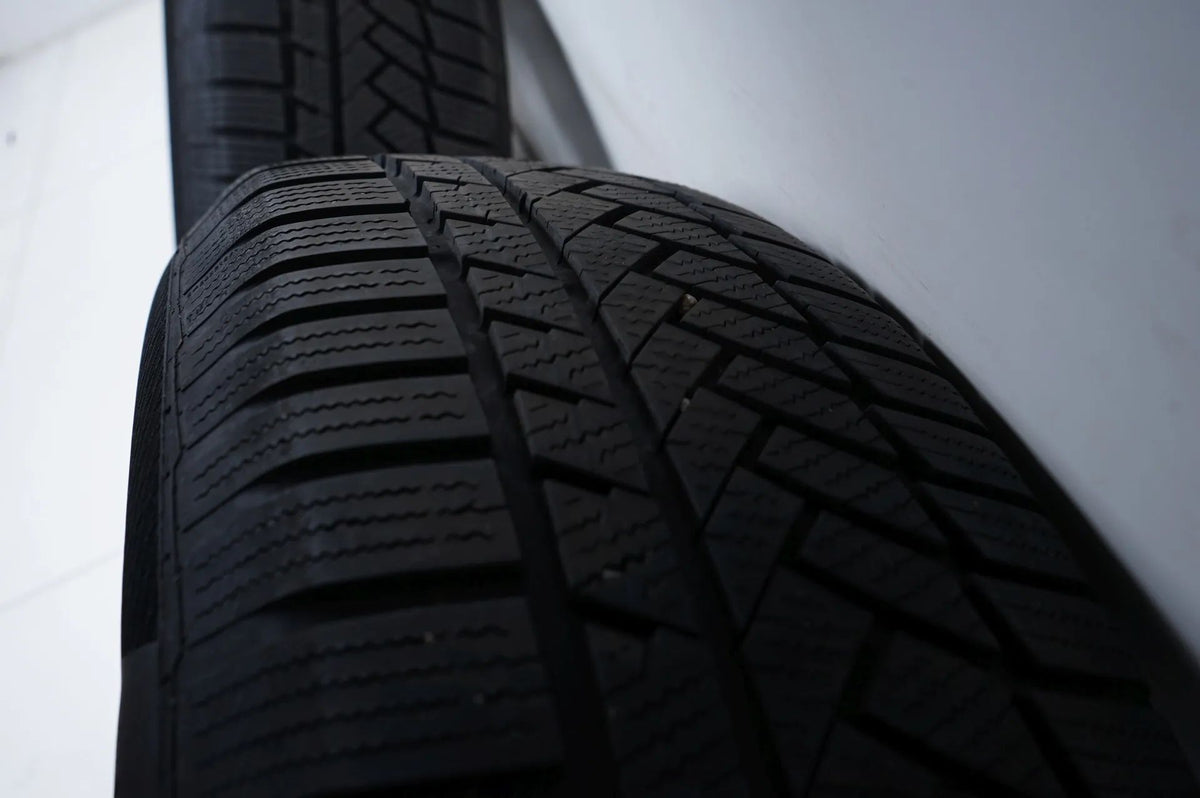 Audi Q5 FY 8OA Winter tires Winter wheels 235 65 17 inch 8OA0601025J Detailansicht 9