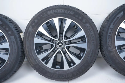 Mercedes A B Klasse W177 B247 Allwetterräder mit neuen Allwetterreifen 16 Zoll