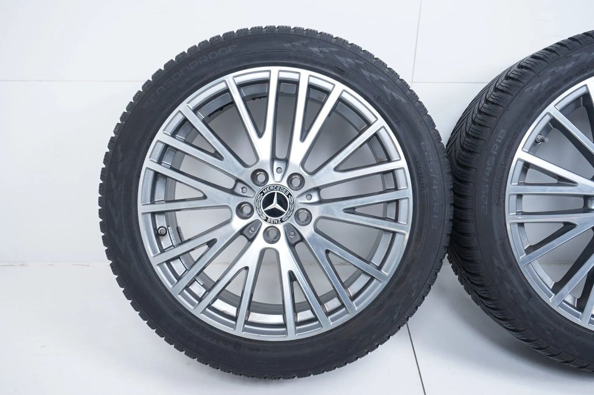 Mercedes AB Class W177 B247 All-weather tires, all-season, 18 inch Detailansicht 3