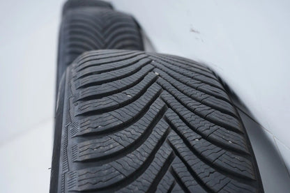 Pneus hiver et jantes hiver 16 pouces pour Mercedes Classe AB W177 B247