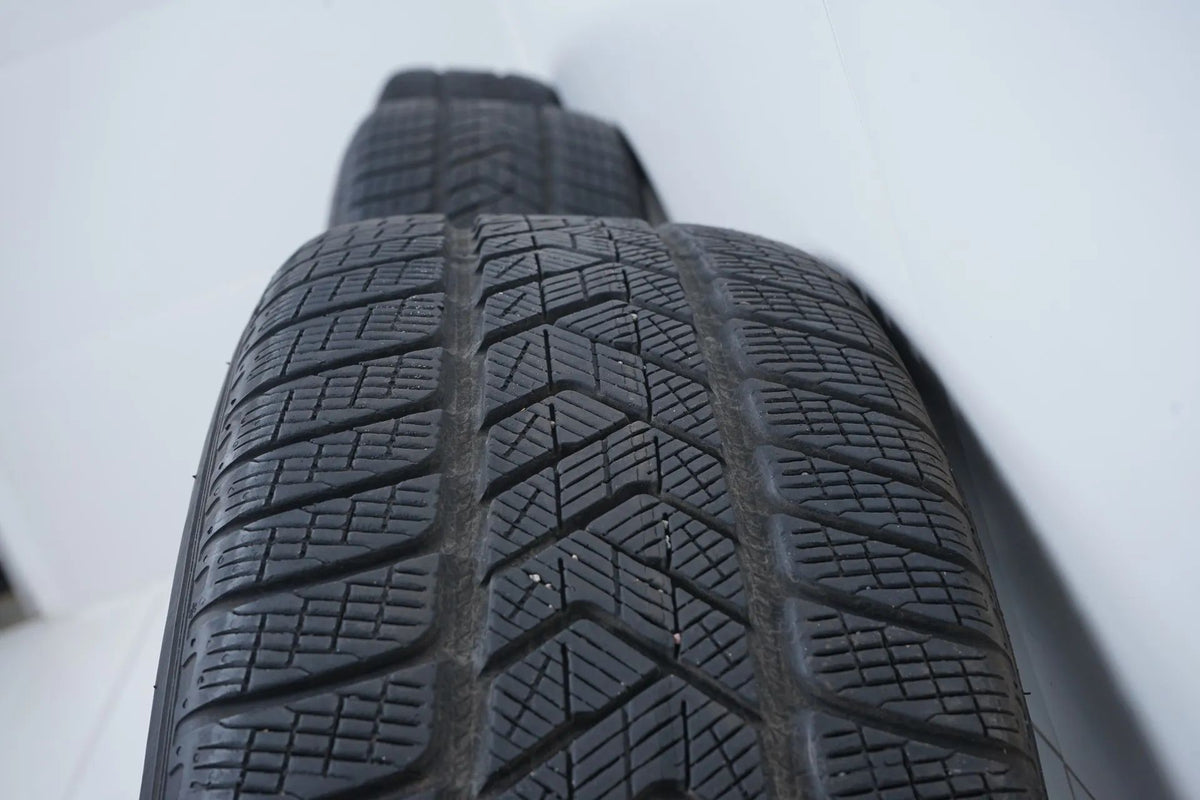 Land Rover Range Velar winter tires/wheels 255/55/19 inch Detailansicht 10