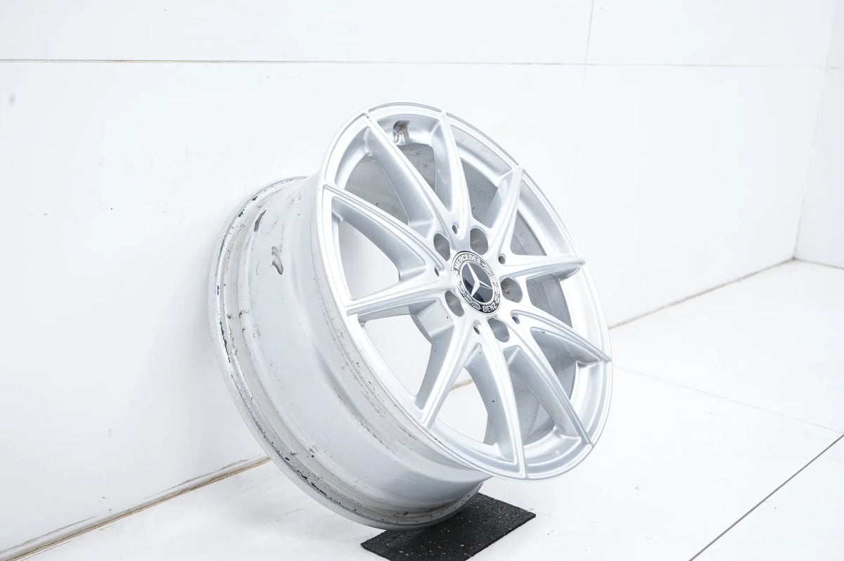 1 jante aluminium 16 pouces Mercedes Classe A B W177 W247 A1774011100 Detailansicht 2