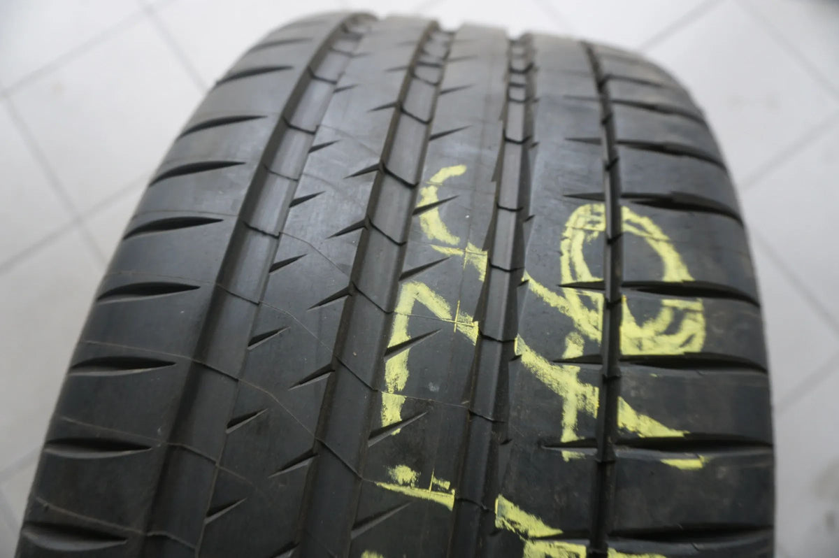 1 X 265 40 ZR20 R20 104Y Summer Tire Michelin Pilot Sport 4S MO1 2022 7mm Detail view 2