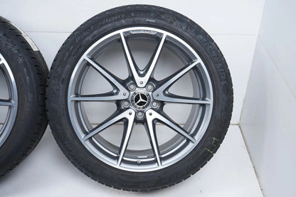 Mercedes E63 AMG W213 Winterreifen Winterräder 265 40 19 Zoll