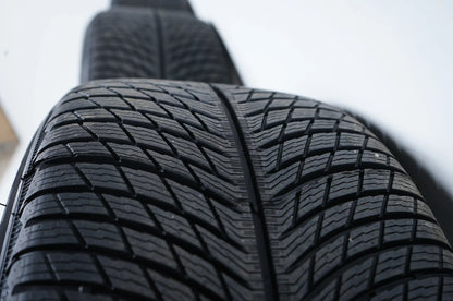 Nuova Mercedes Classe G G63 AMG W463 ruote invernali pneumatici invernali 275 50 20 pollici