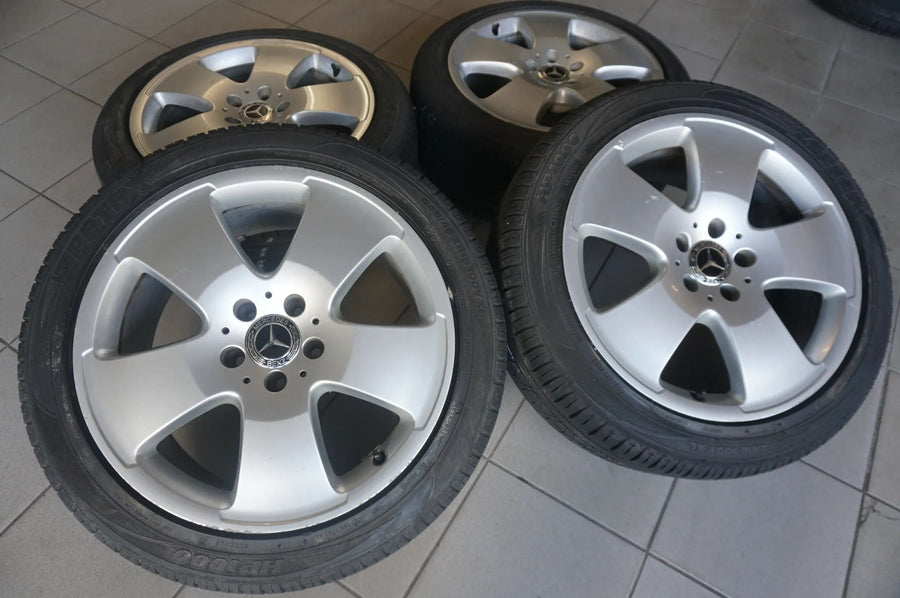 Jantes aluminium originales Mercedes Classe S W221 Roues été Pneus été 245 45 R18