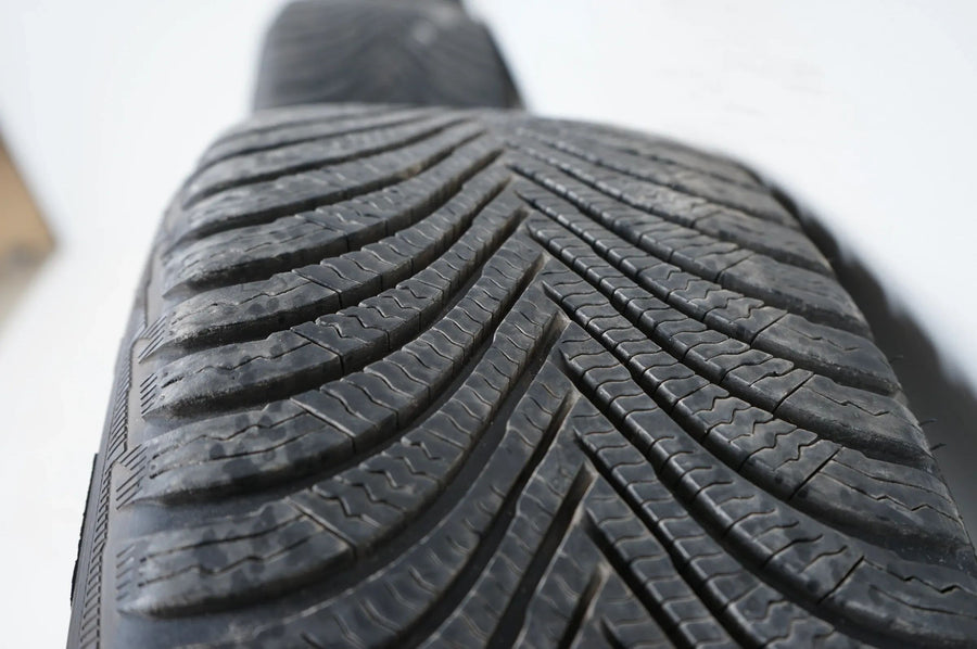 Audi A3 GY 8Y Winterreifen Winterräder 205 50 17 Zoll 8Y0601025L