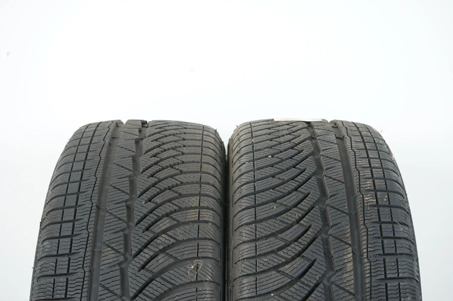 2x Pneus hiver Michelin PA4 235 45 19 pouces DOT19 env. 7mm MO