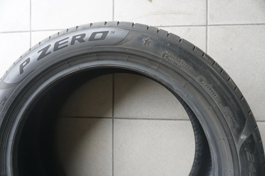 1 X 245 45 R18 100Y Pneu d'été Pirelli P Zero PZero * 2023 5mm