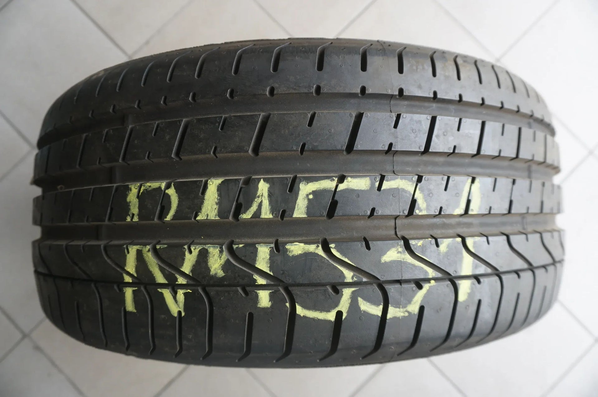 1 X 245 40 R18 97Y Summer Tire Pirelli P Zero PZero MO 2019 8mm