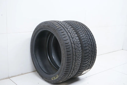 2x Michelin winter tires 215 45 18 inch DOT21 approx. 7mm tread depth MO